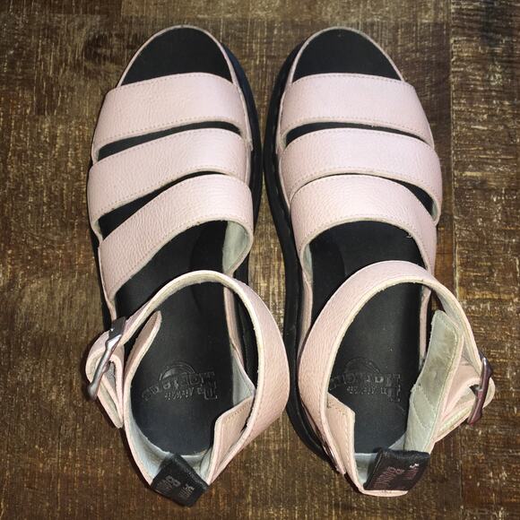 Dr Martens Clarissa II Quad Metallic Leather Shoe Womens 9 Light Pink Sandal - Picture 9 of 11